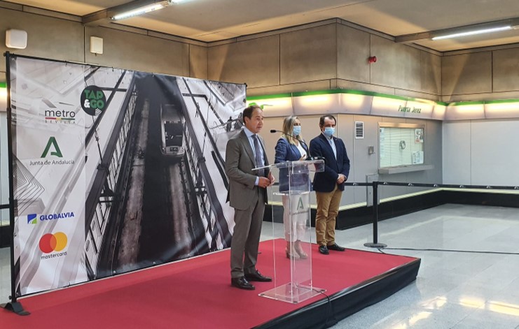 Globalvia impulsa la validación y pago con tarjeta contactless en Metro de Sevilla, siendo el primer metro español que incorpora este sistema